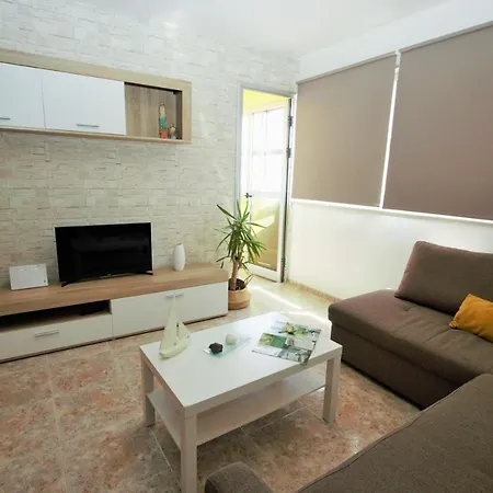 Alquilaencanarias Medano Delfines Centro Appartement